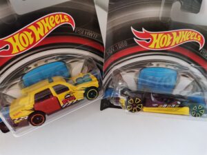 Hot Wheels 03/2020 - kaasas kaks autot-7802