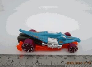 Hot Wheels 2025/3 - kaasas Croc Rod + üllatusauto